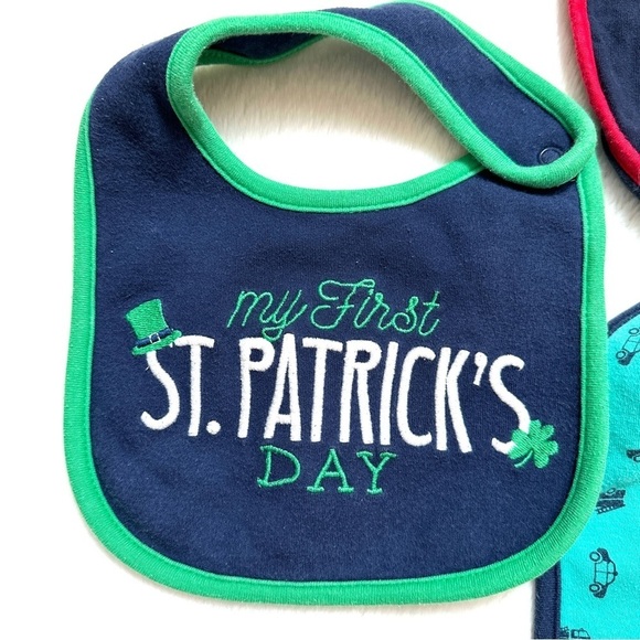 ⭐️ 5 for $25 Set of 3 Carter’s & GOODLAD Baby Bibs Cotton - Picture 3 of 10